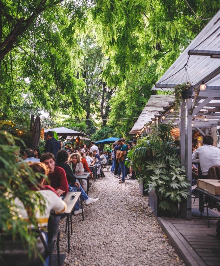 6 Beautiful Hidden Restaurant Terraces in Paris