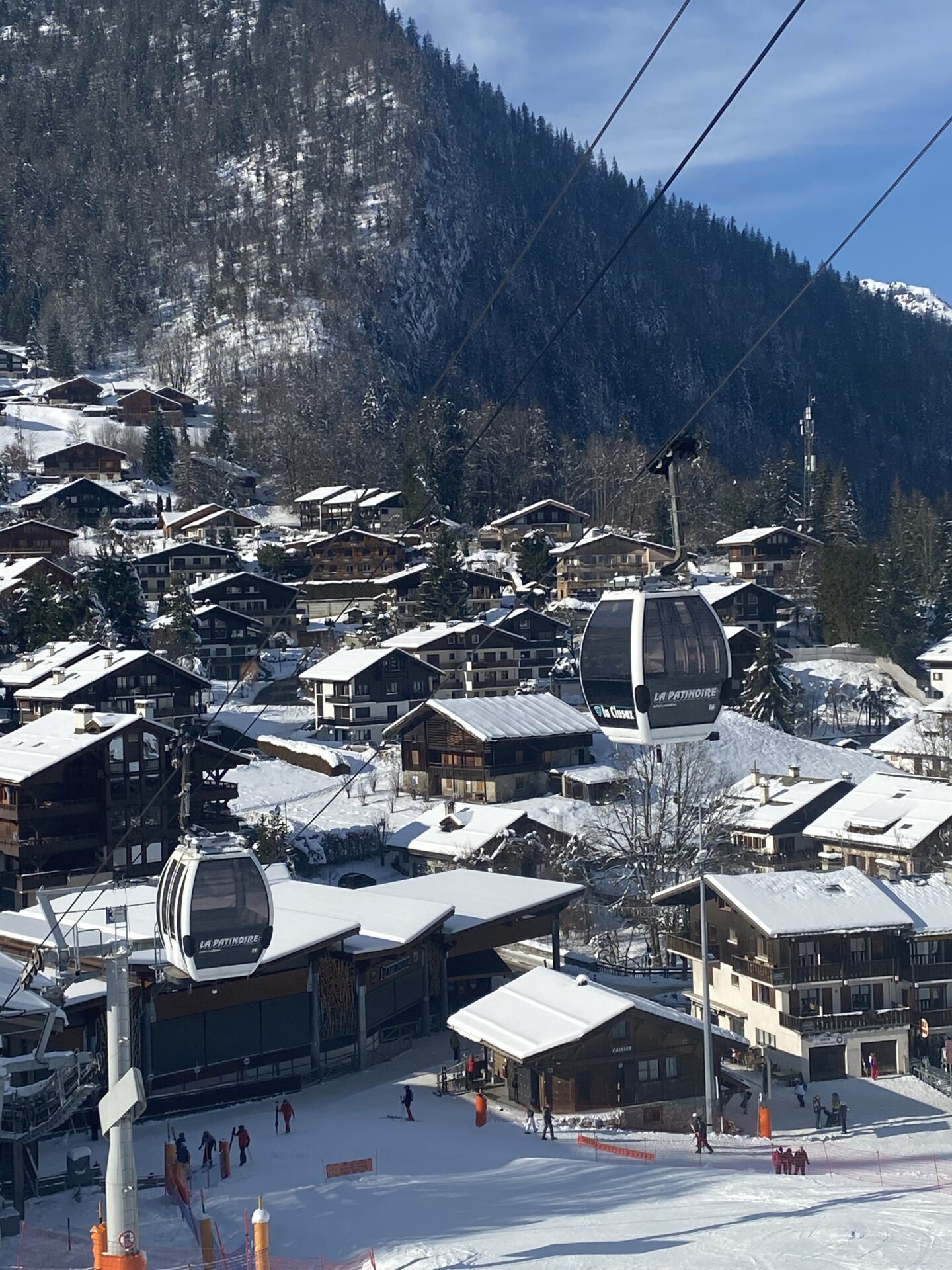 FRANCE TRAVEL WITHOUT A CAR TO  LA CLUSAZ